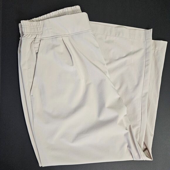 Athleta Women's Brooklynn Wide Leg Crop Pant 12 Ivory Cream Poly Spandex Stretch - Picture 1 of 9